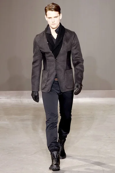 Look 29